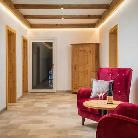 Bergnest Fruehstueckspension Guest house