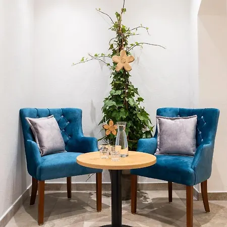 Bergnest Fruehstueckspension Katschberghöhe