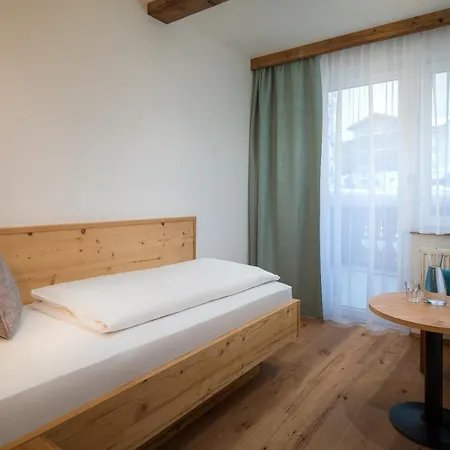 Casa de hóspedes Bergnest Fruehstueckspension