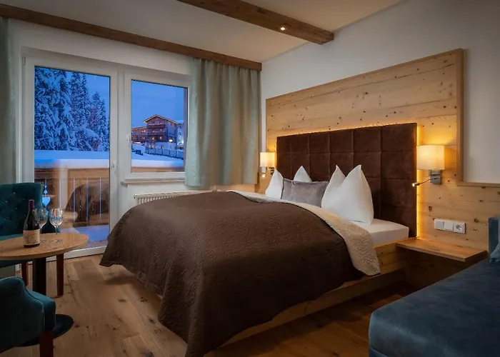 Gasthuis Bergnest Fruehstueckspension 3*