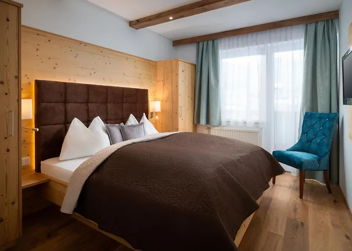 Bergnest Fruehstueckspension Gasthuis